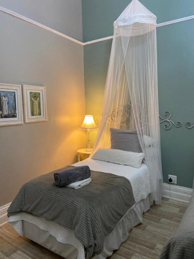 Cape Karoo Guesthouse 보퍼트웨스트 외부 사진