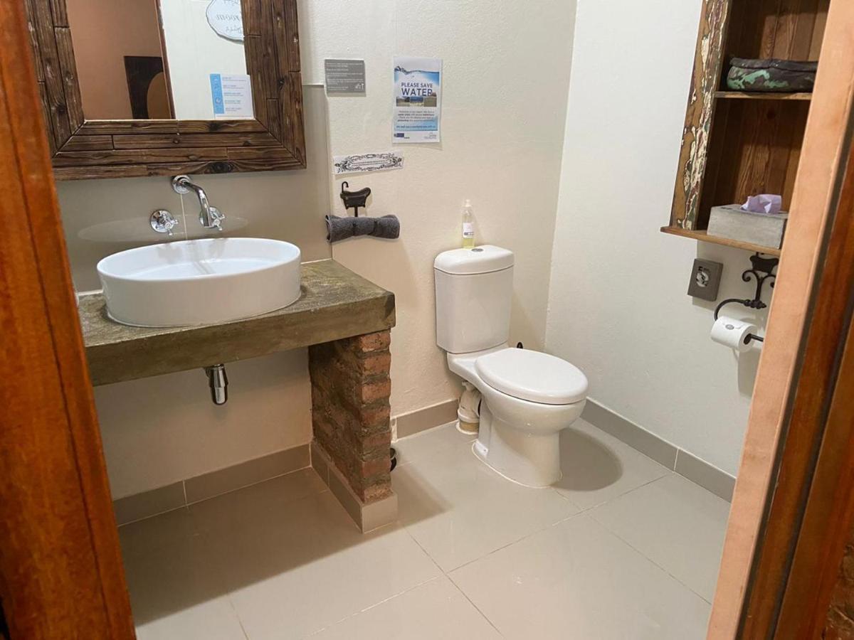 Cape Karoo Guesthouse 보퍼트웨스트 외부 사진