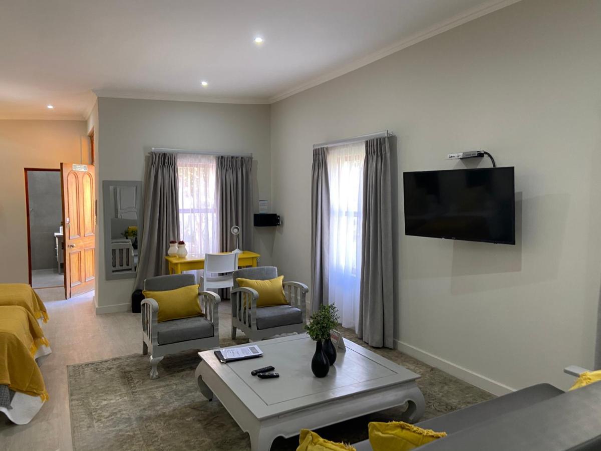 Cape Karoo Guesthouse 보퍼트웨스트 외부 사진