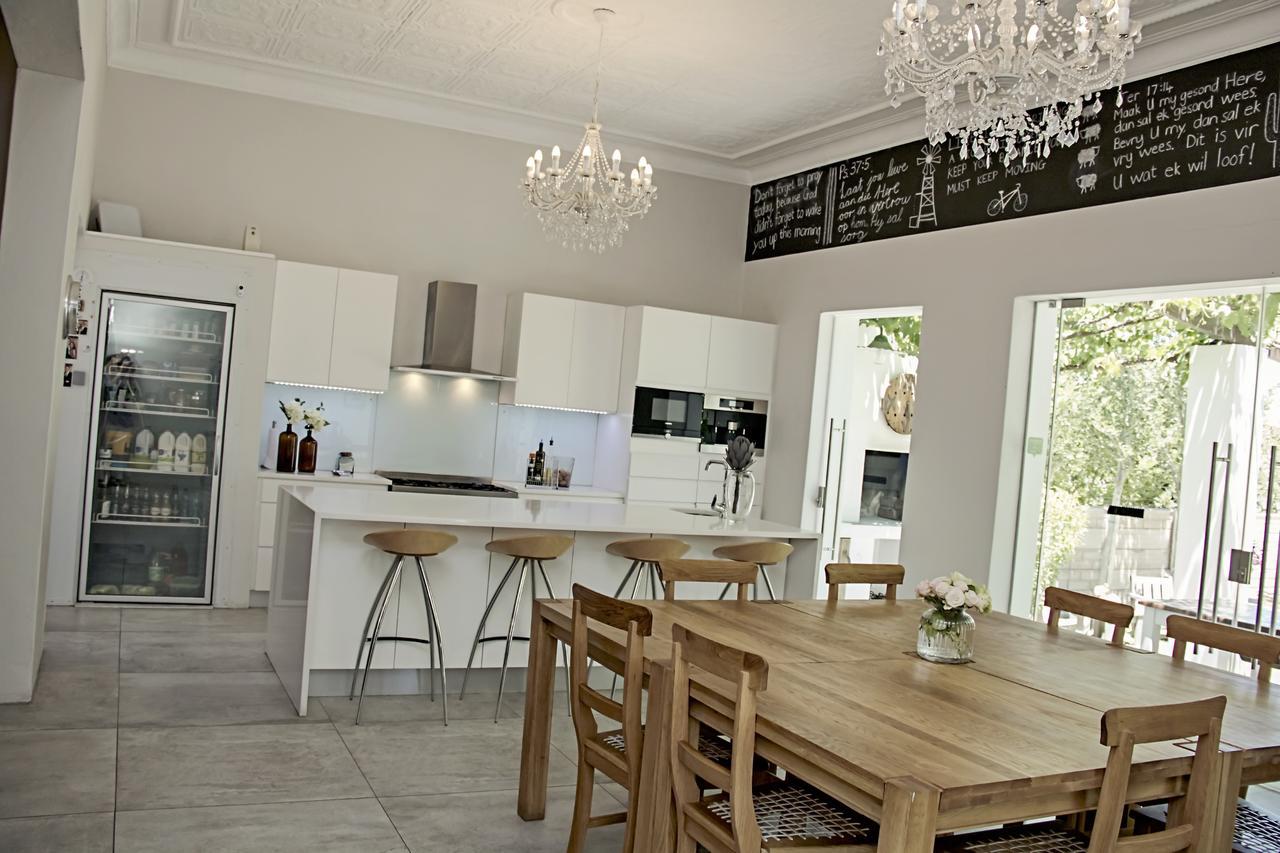 Cape Karoo Guesthouse 보퍼트웨스트 외부 사진